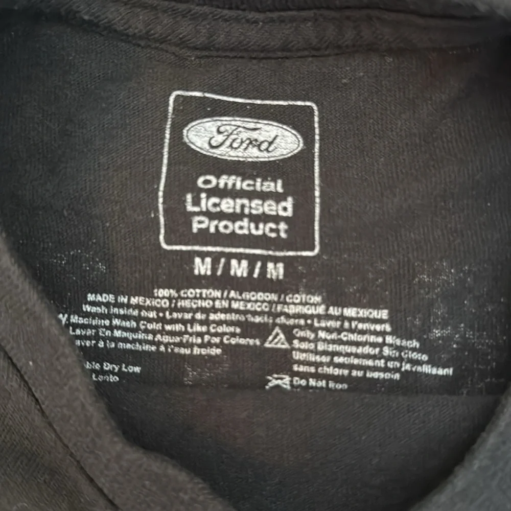 Women’s Ford Graphic Tee Bundle - Picture 5 of 12